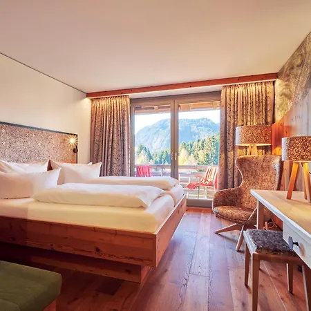 Hotel Oberstdorf-3